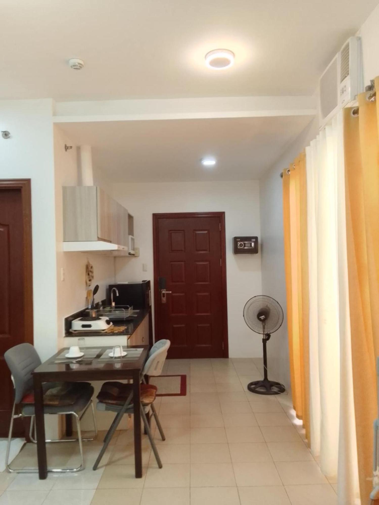 Trillium Residences Condominium Cebu Esterno foto