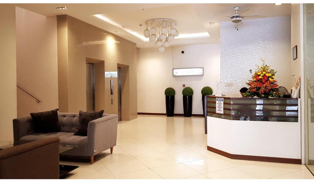 Trillium Residences Condominium Cebu Esterno foto